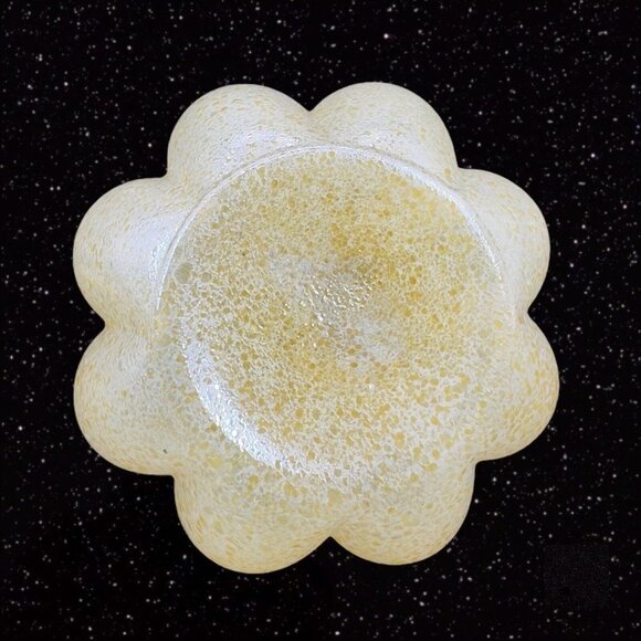 Yellow Metallic Finish Art Glass Pumpkin Figurine Paperweight Lightweight Clear - Picture 7 of 8